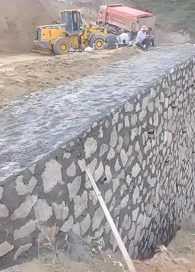枣庄滕州边坡加固